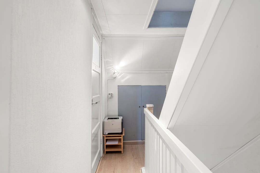 Terraced Home with Sunny Garden and Three Spacious Bedrooms — 22
