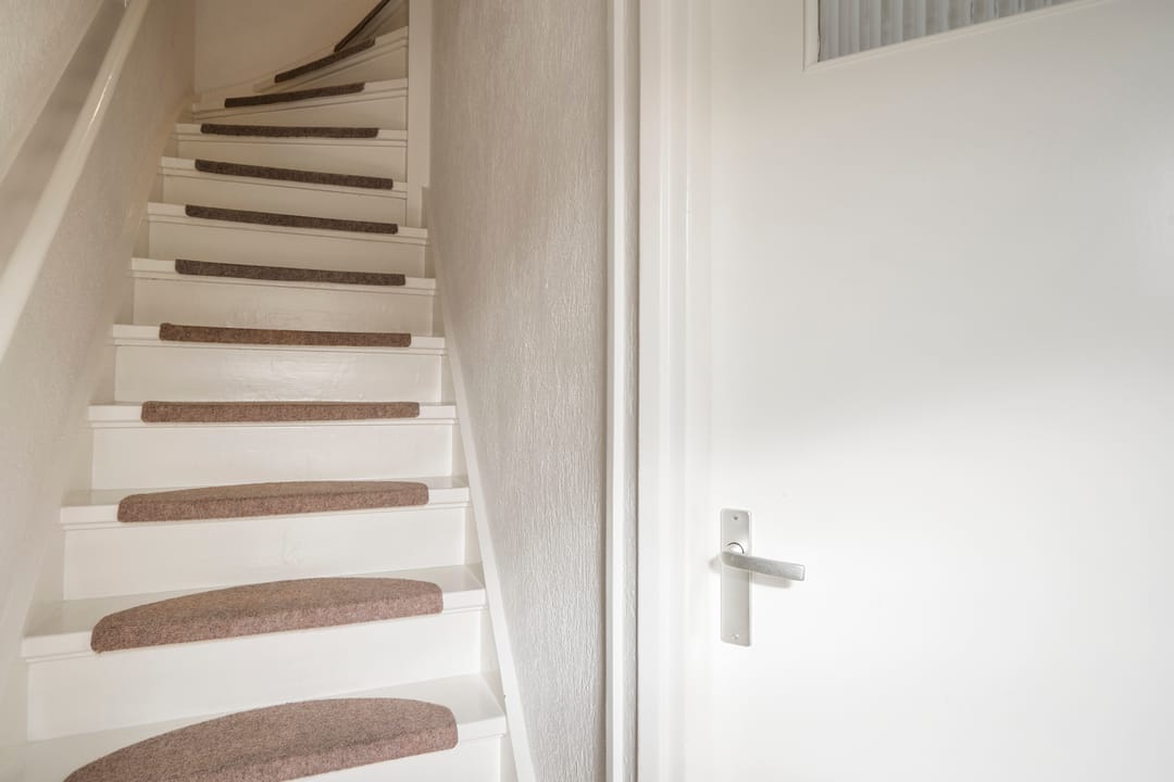 Terraced Home with Sunny Garden and Three Spacious Bedrooms — 16