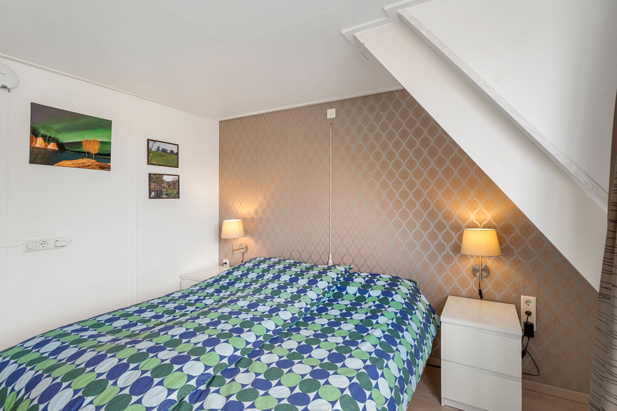 Terraced Home with Sunny Garden and Three Spacious Bedrooms — 18