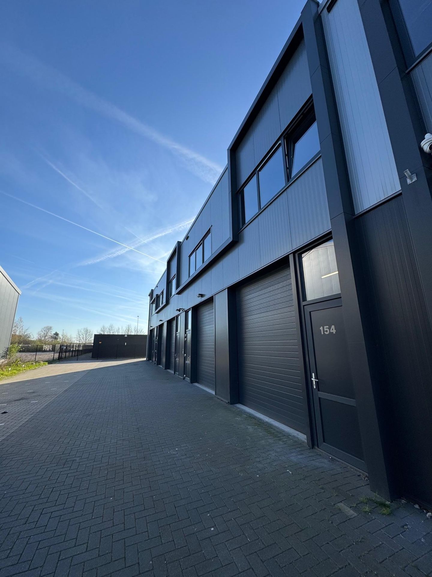 View photo 5 of Tussendonk 154