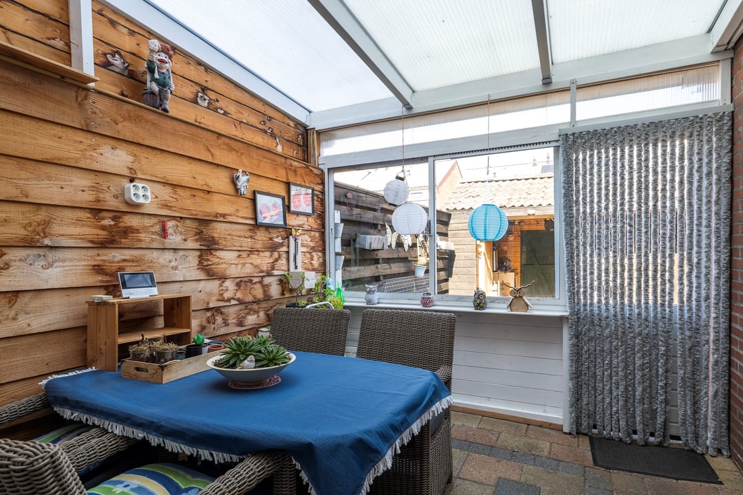 Comfortable terraced house with sunroom near shopping center in Klazienaveen-Zuid — 16