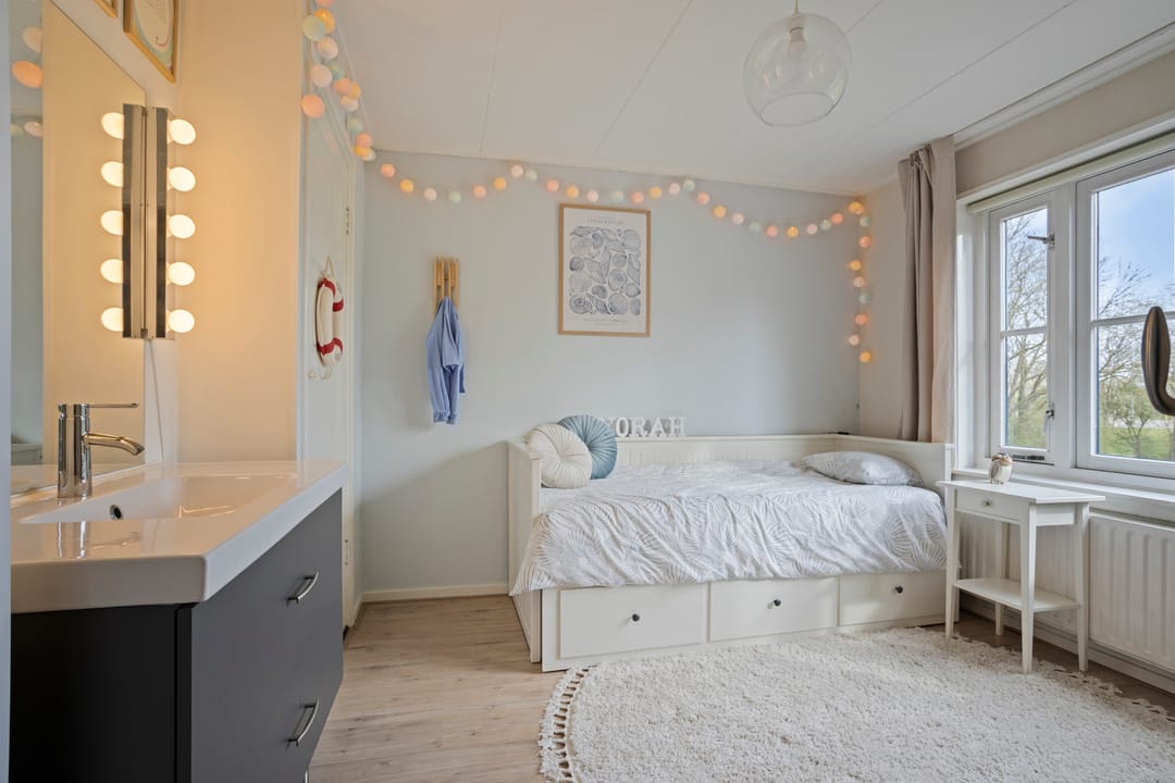 Spacious family home with free view near Zutphen city center — 23