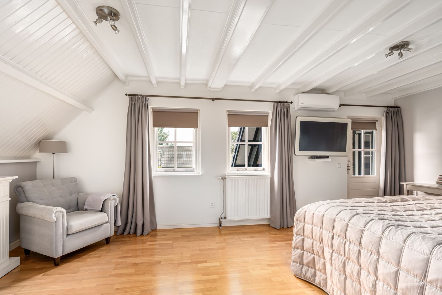 Photo 25 of Schoolstraat 5