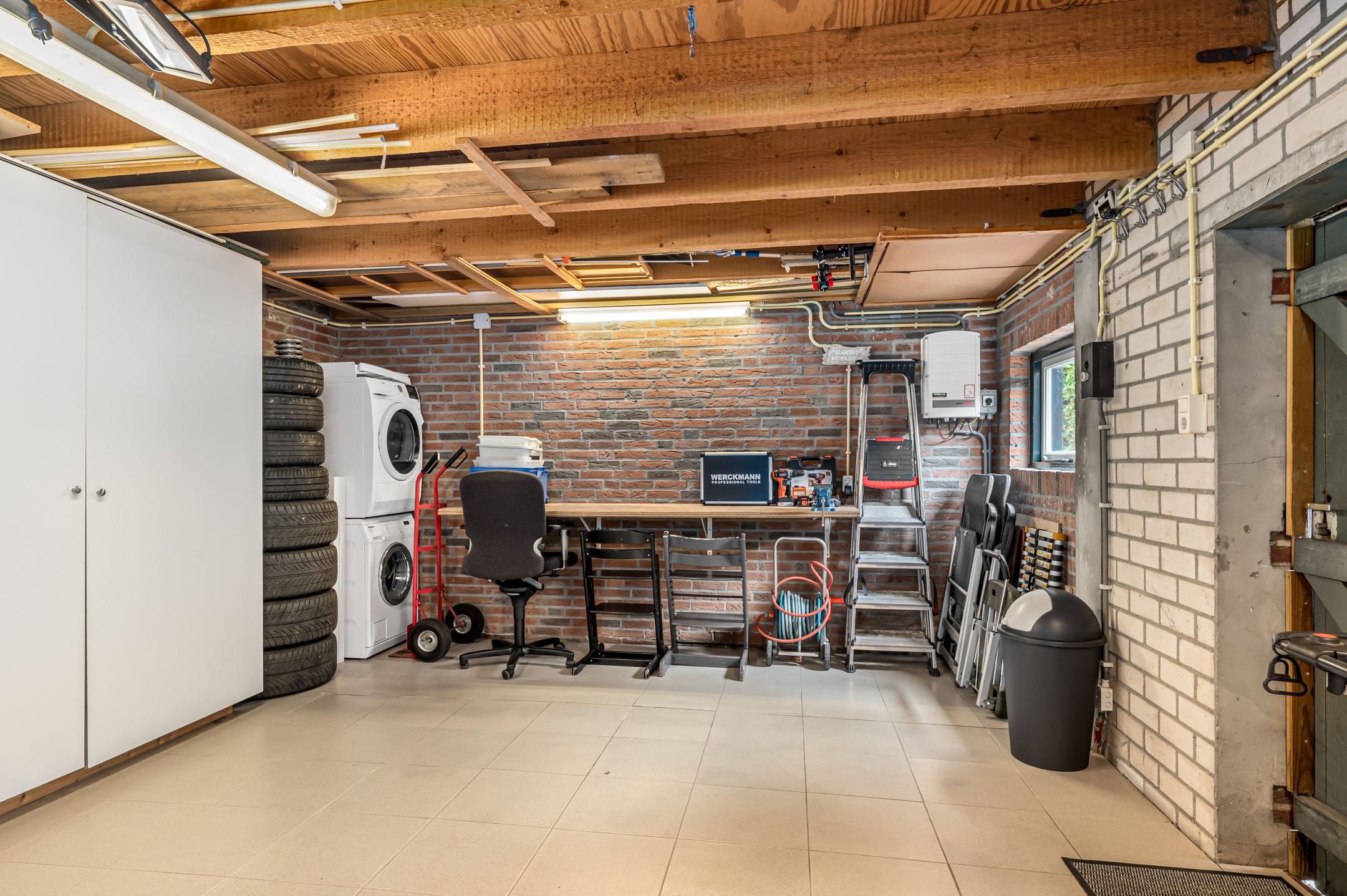 Photo 42 of Schoolstraat 5