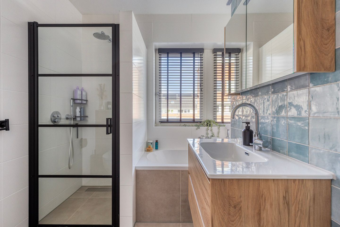 Foto 20 van Cellostraat 87