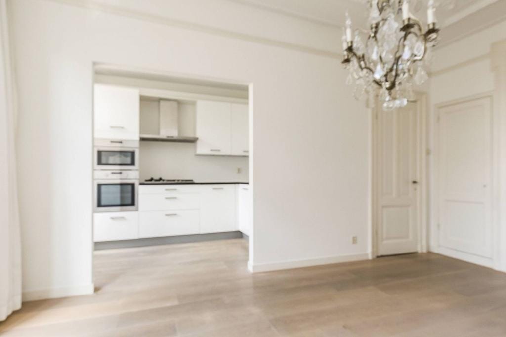 Foto 14 van Cornelis Schuytstraat 10-2