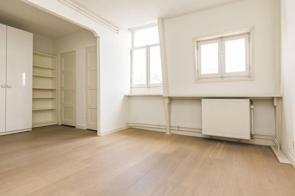 Foto 26 van Cornelis Schuytstraat 10-2