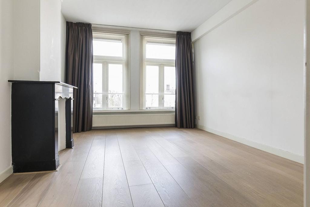 Foto 31 van Cornelis Schuytstraat 10-2