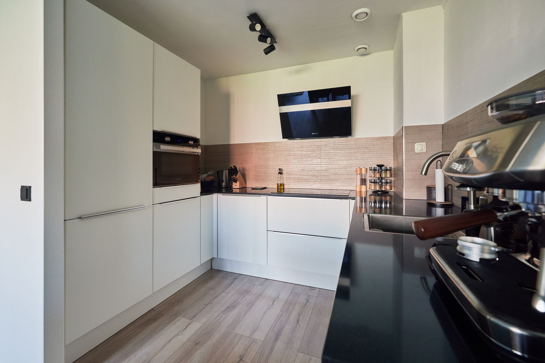 Foto 18 van Baars 63