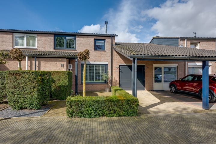 Photo 3 of Nemelaer 11