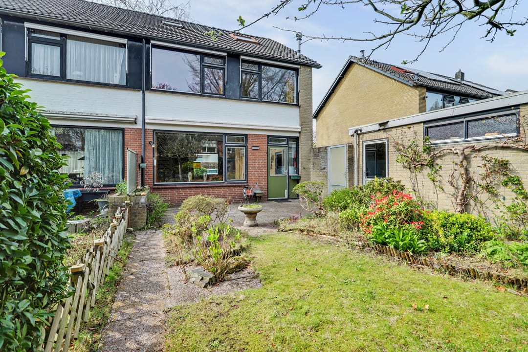 Foto 28 van Ralph Bunchestraat 30