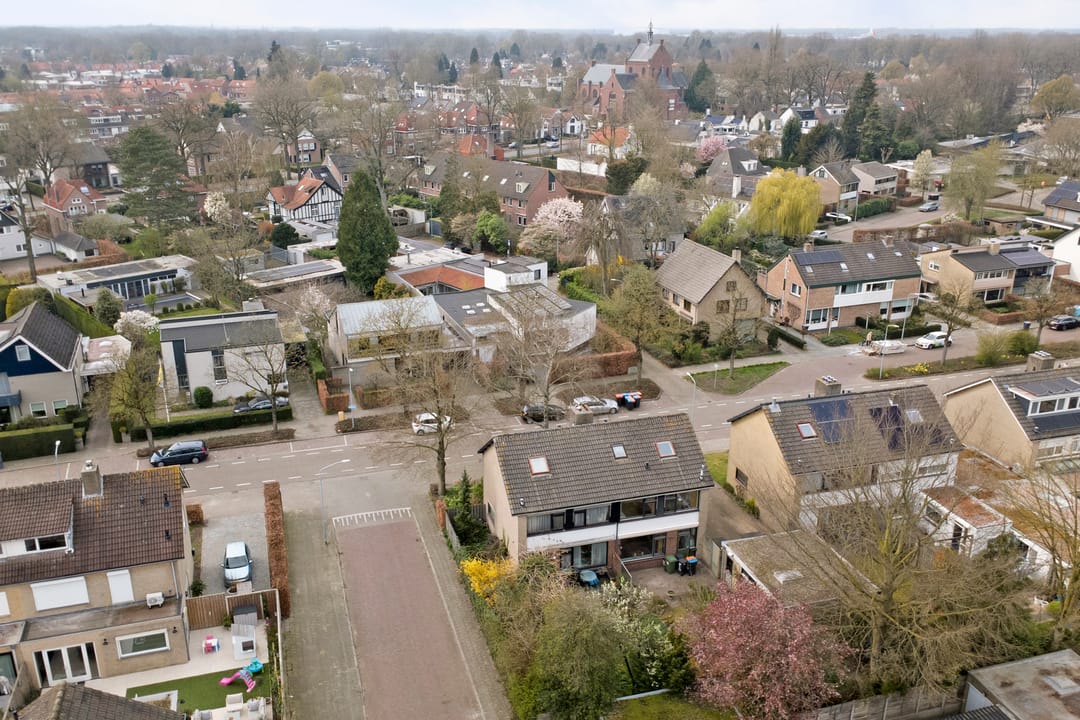 Foto 32 van Ralph Bunchestraat 30