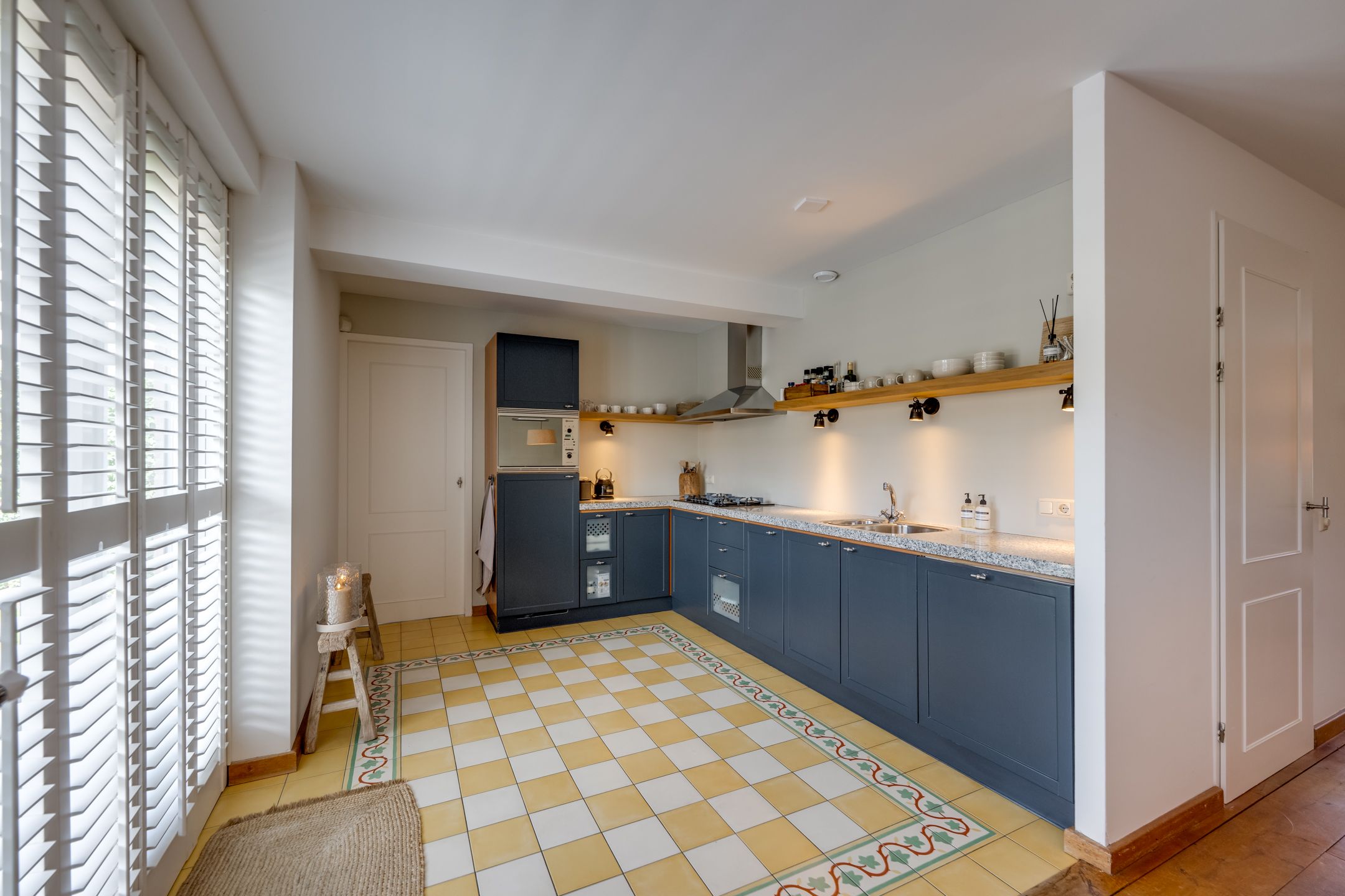 Photo 24 of Nemelaer 11