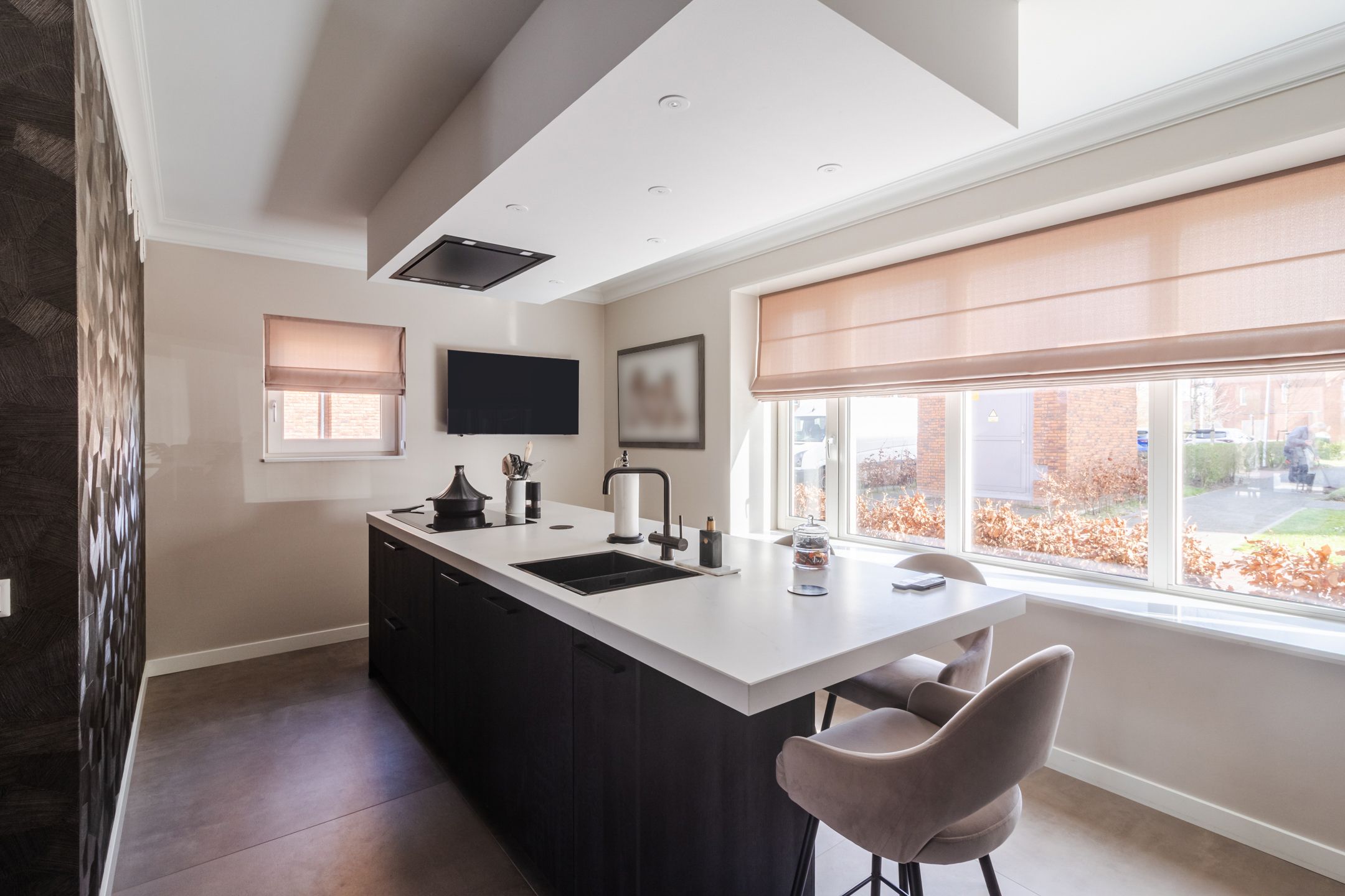 Spacious Energy-Efficient Corner Home with Garage and Luxury Kitchen — 23