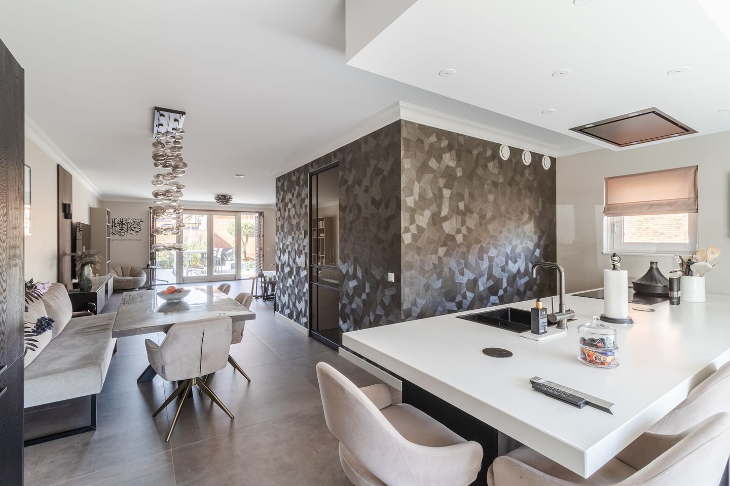 Spacious Energy-Efficient Corner Home with Garage and Luxury Kitchen — 19
