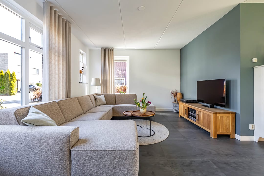 Foto 1 van Weiwerd 9