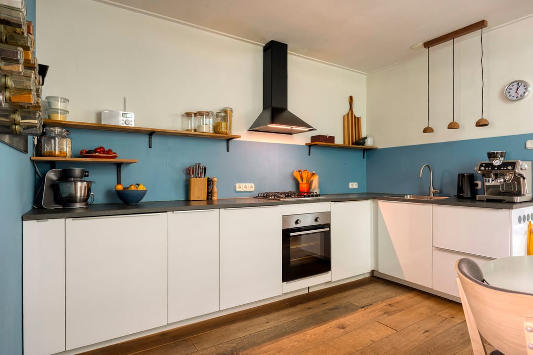 Photo 7 of Willemstraat 34