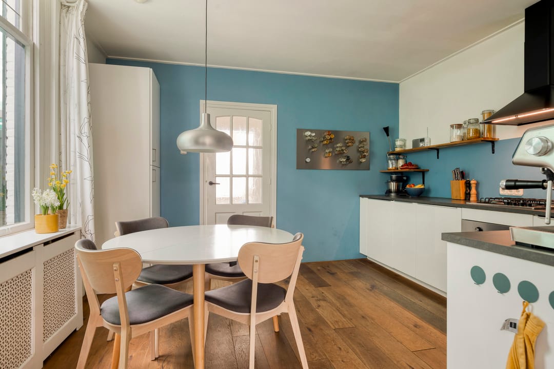 Photo 8 of Willemstraat 34