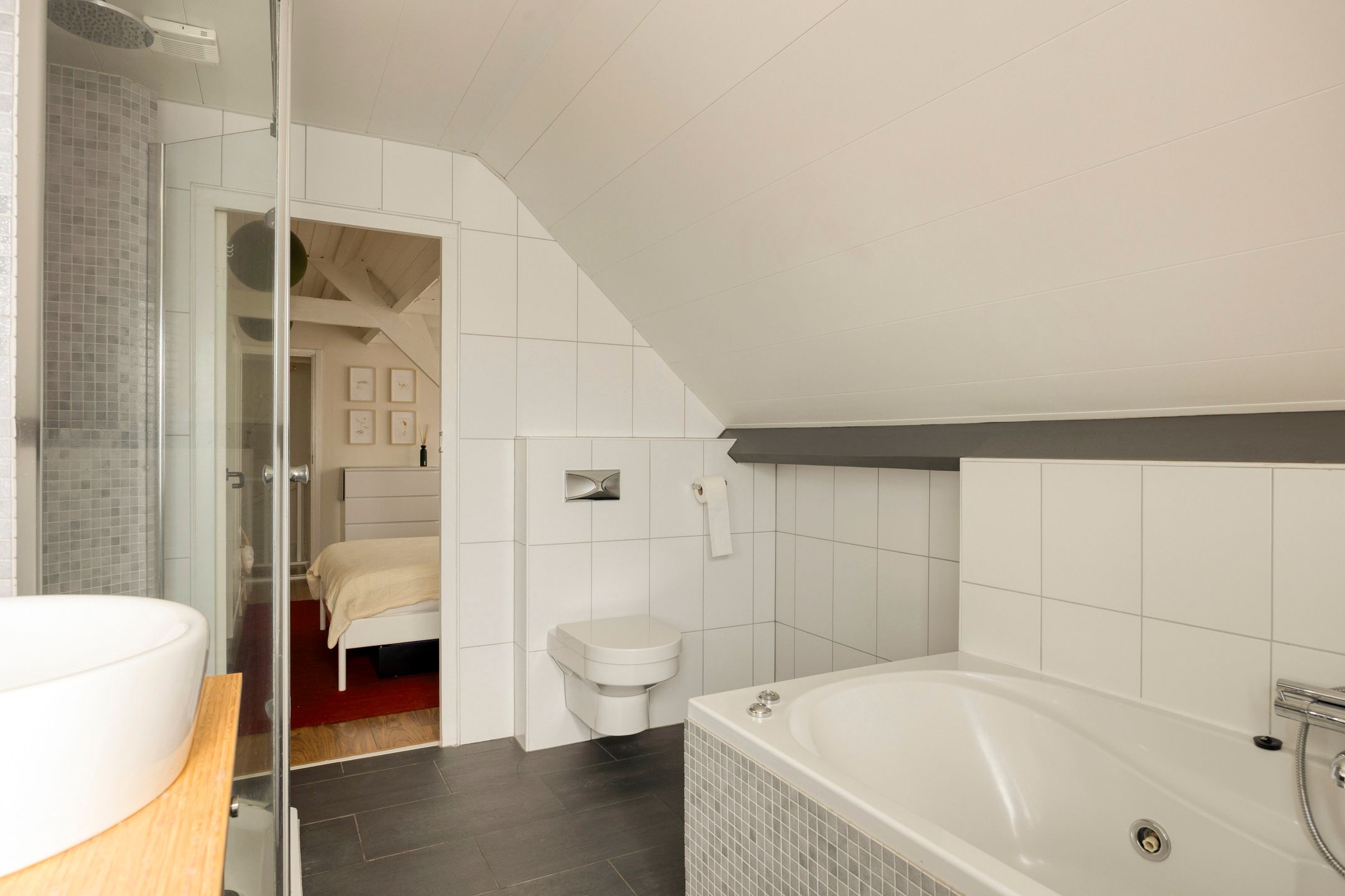 Photo 21 of Willemstraat 34