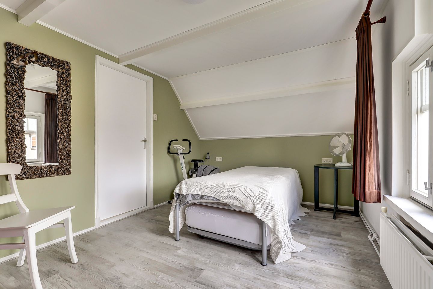 Spacious semi-detached home with ground floor bedroom in Colijnsplaat — 29