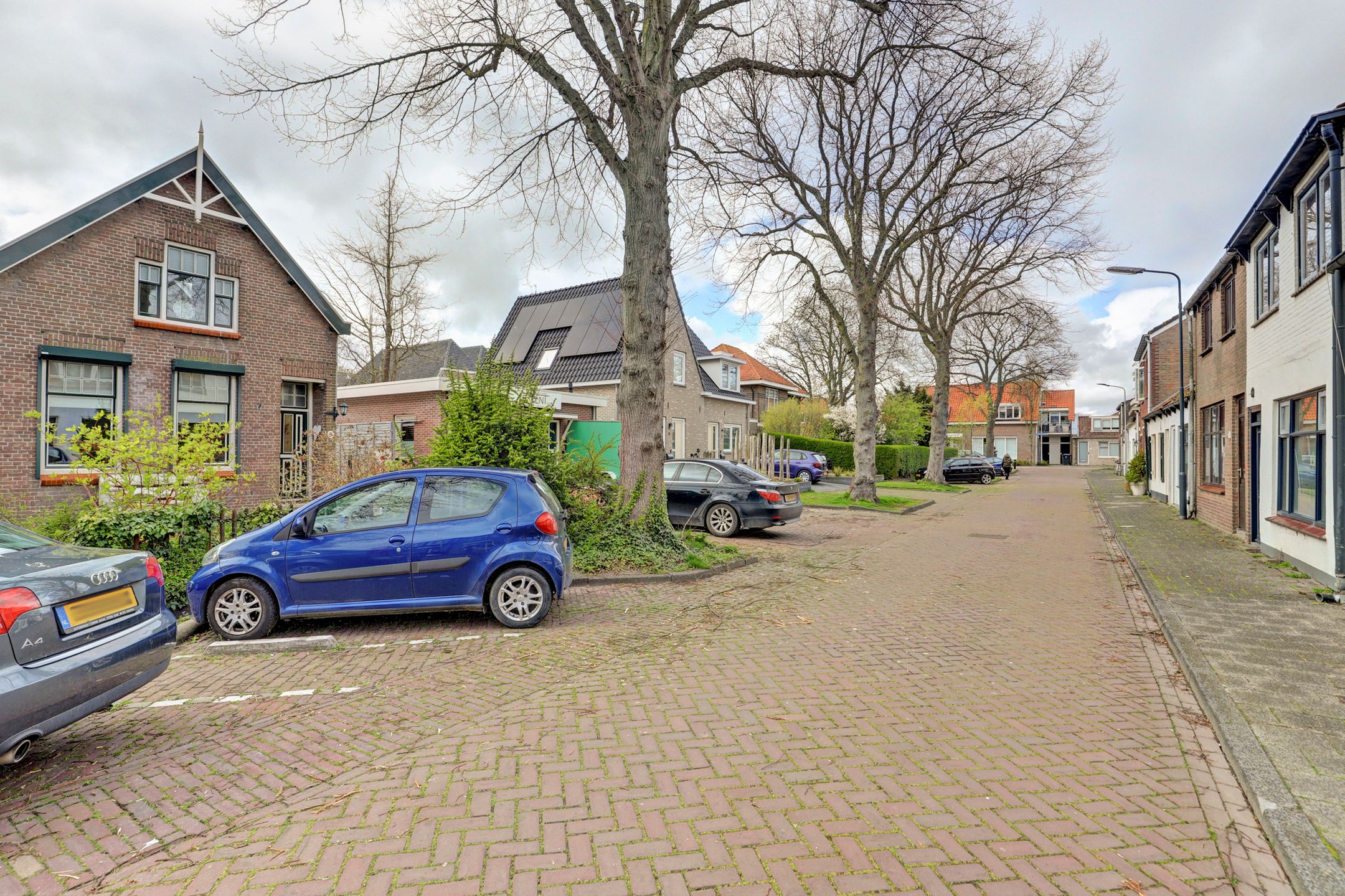 Spacious semi-detached home with ground floor bedroom in Colijnsplaat — 45