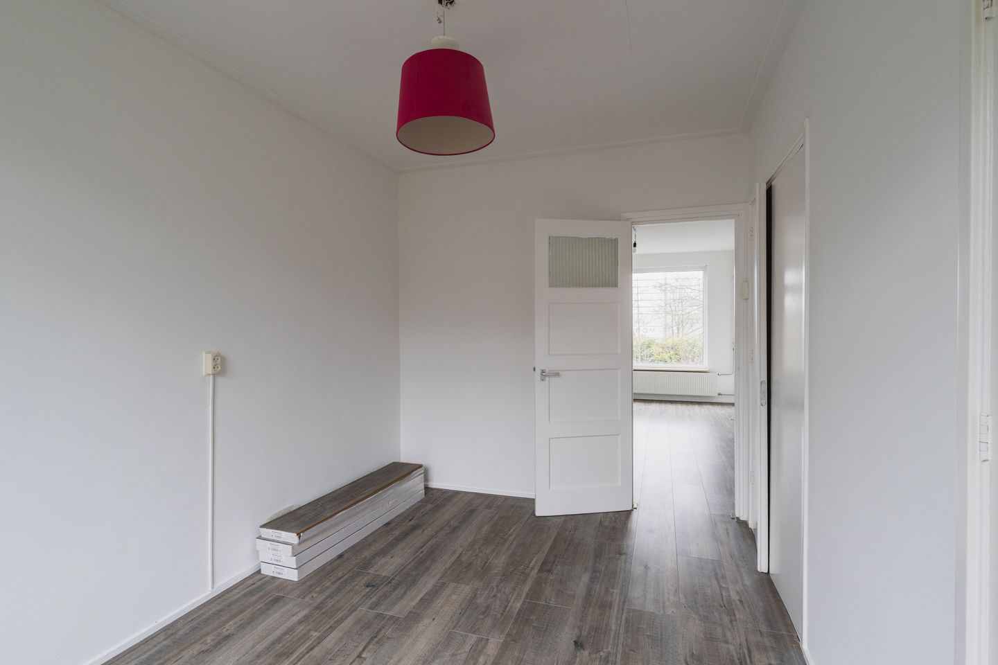 Bright 3-room apartment on second floor with two balconies in central Vlaardingen location — 14