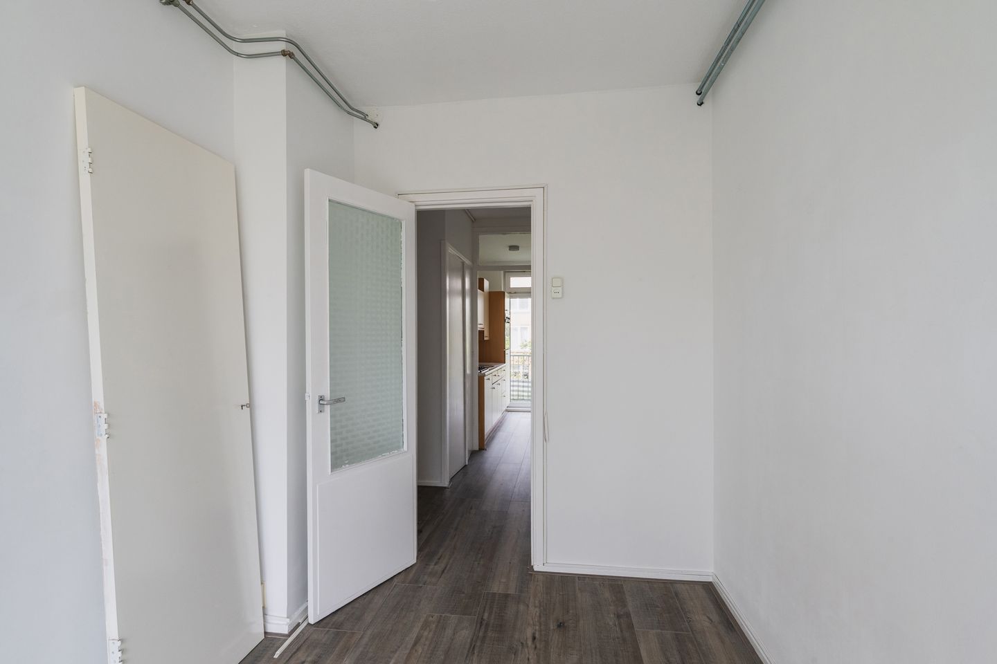 Bright 3-room apartment on second floor with two balconies in central Vlaardingen location — 19