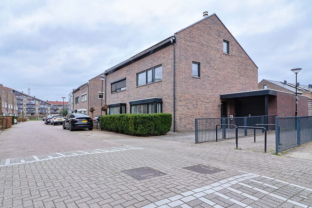 Spacious Semi-Detached Home with Heat Pump and Solar Panels in Koenraadswetering — 43