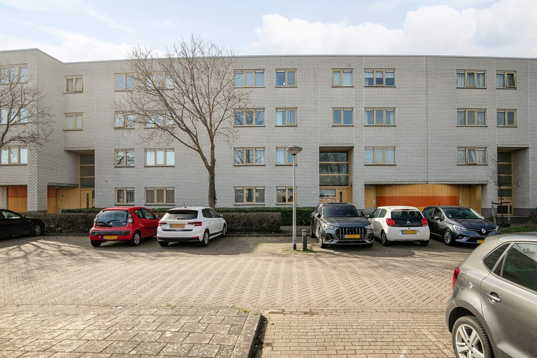 Photo 2 of Banjostraat 21