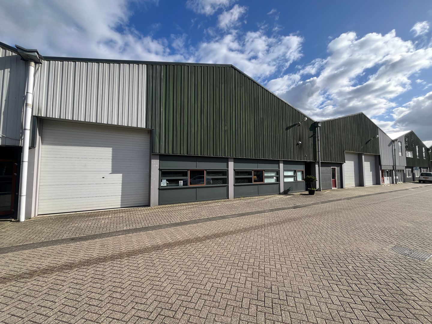 Bekijk foto 2 van Tarweweg 1-H