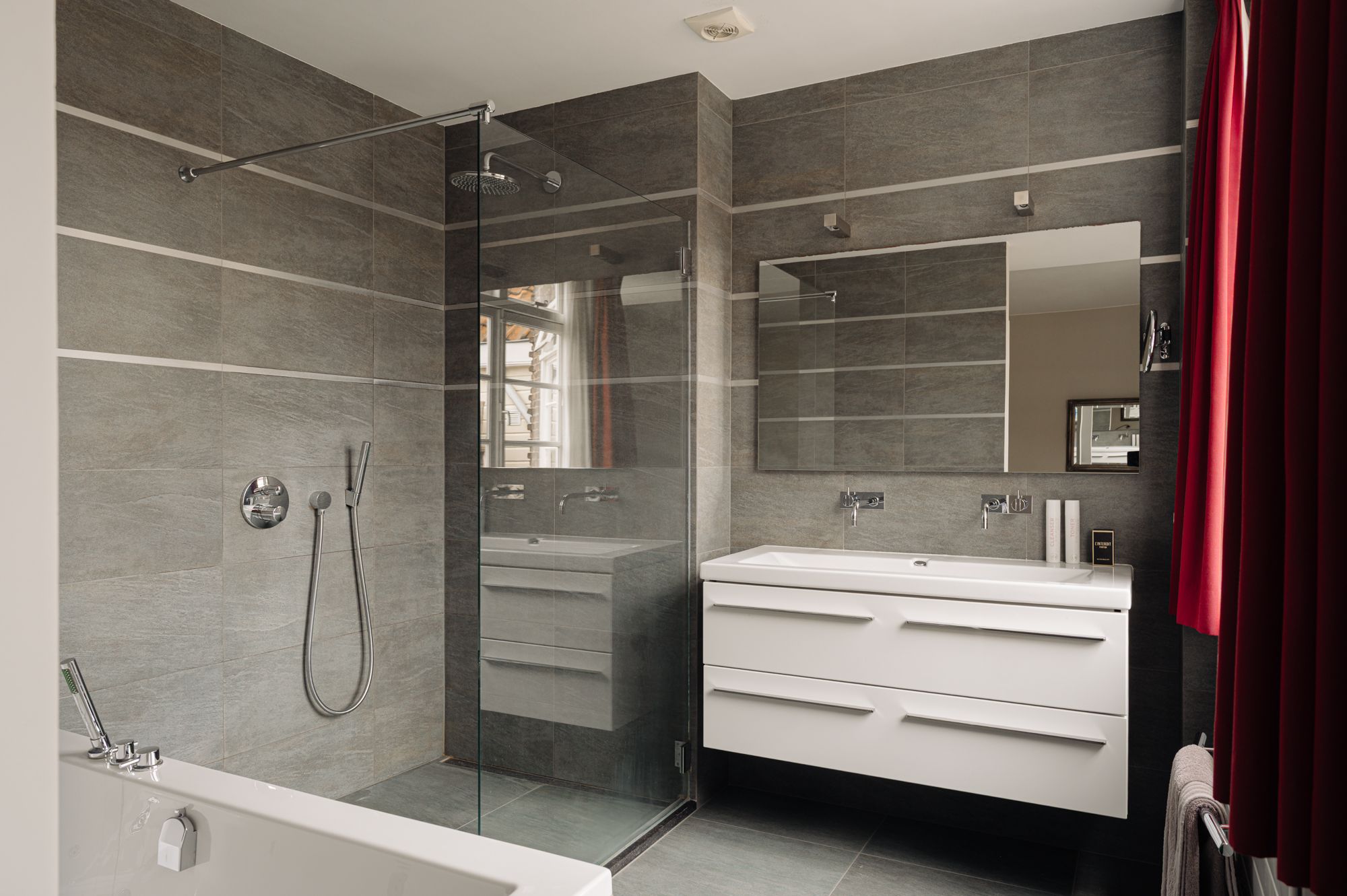 Foto 21 van Gerrit van der Veenstraat 128