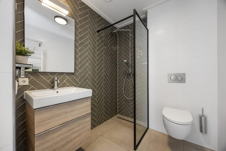 Photo 2 of Patersstraat 1-18