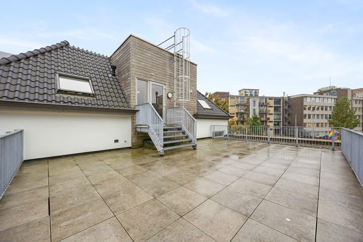 Photo 3 of Patersstraat 1-18