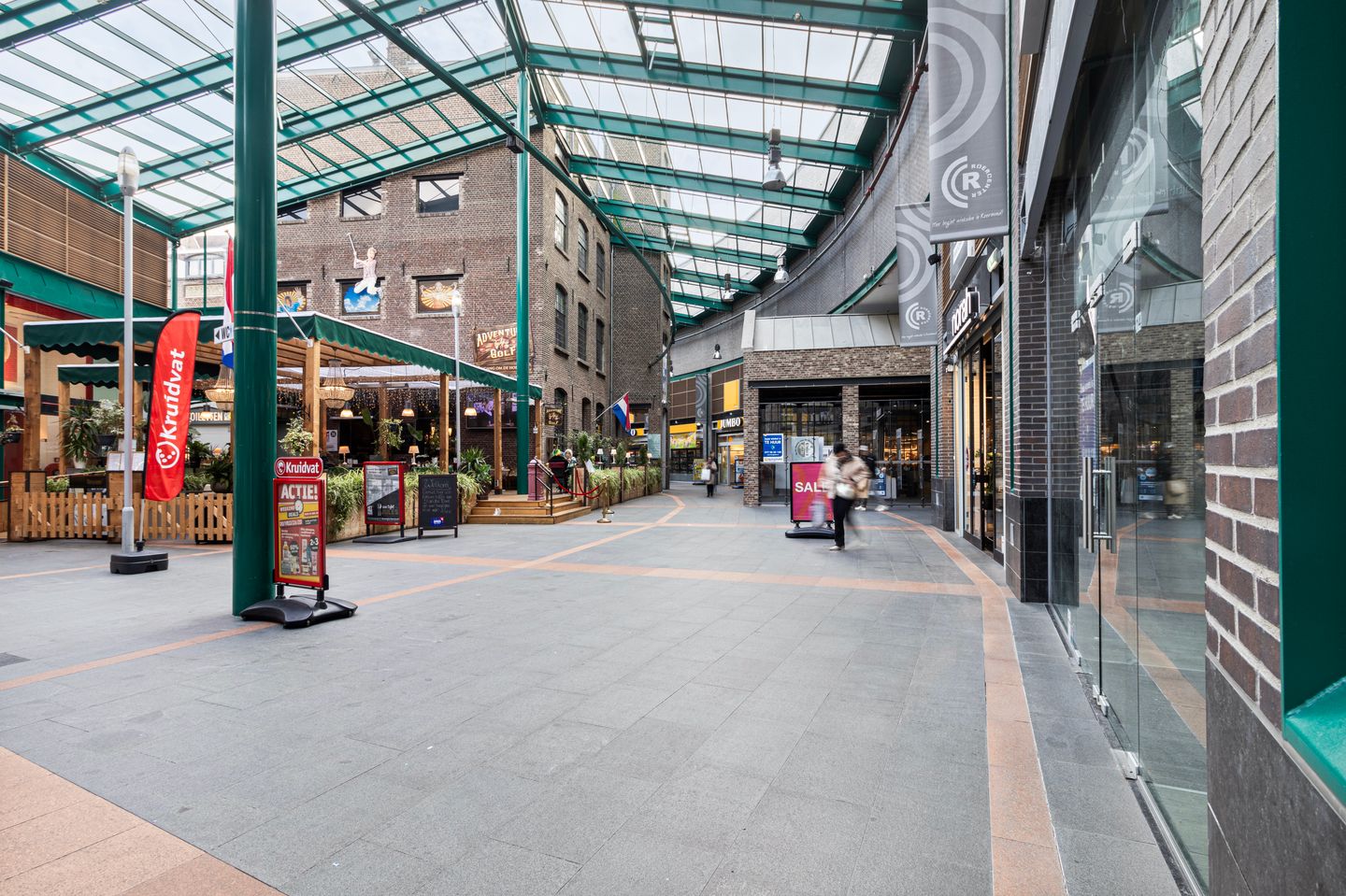 Bekijk foto 2 van Roersingelpassage 1