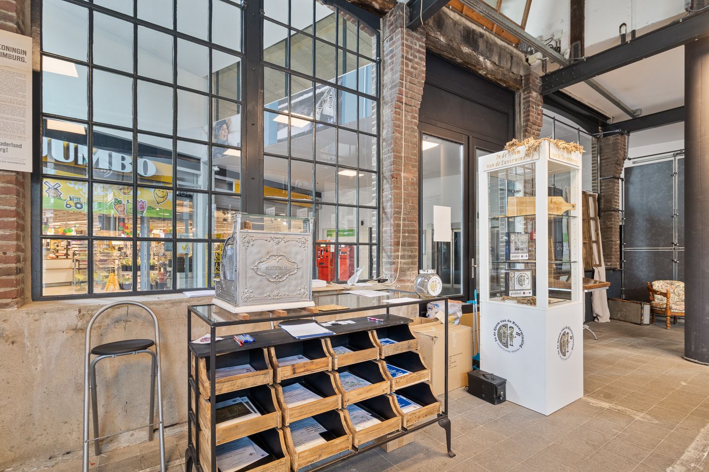 Bekijk foto 4 van Roersingelpassage 1