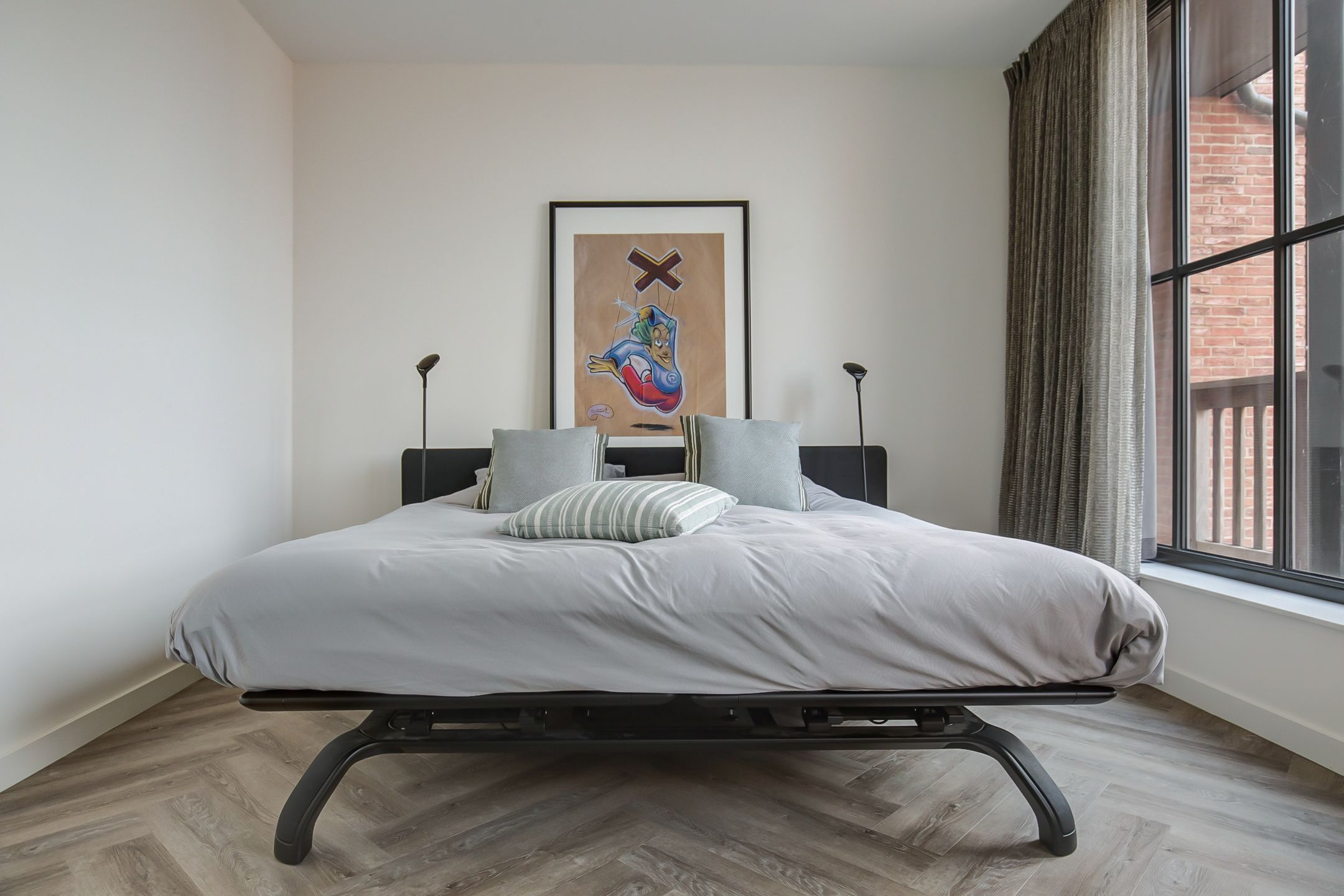 Luxury Penthouse with Panoramic Views and Two Rooftop Terraces — 45