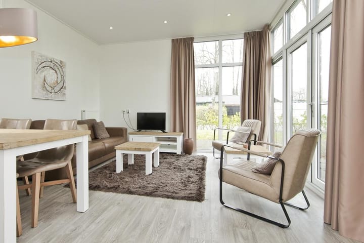 Foto 5 van Zuiderweg 2-148