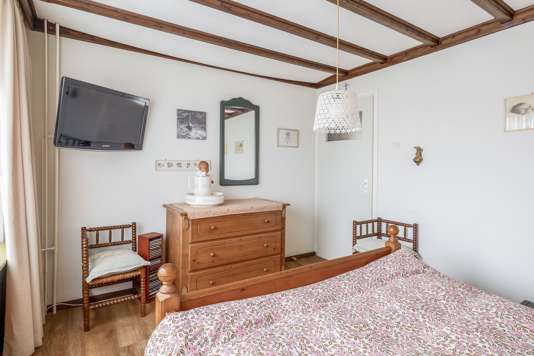 Spacious Semi-Detached Family Home with Expansion Potential — 21