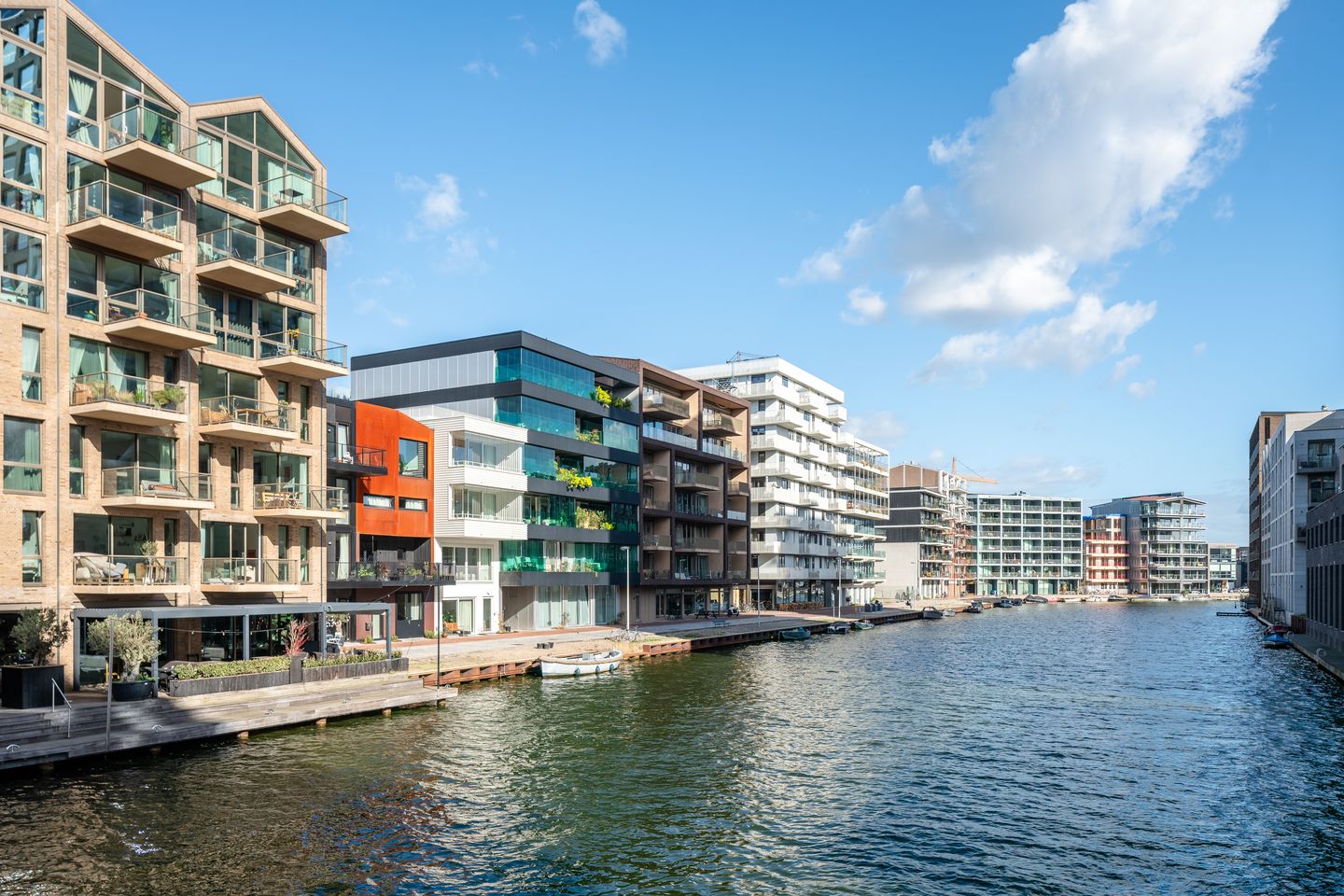 Foto 1 van Leen Jongewaardkade 17