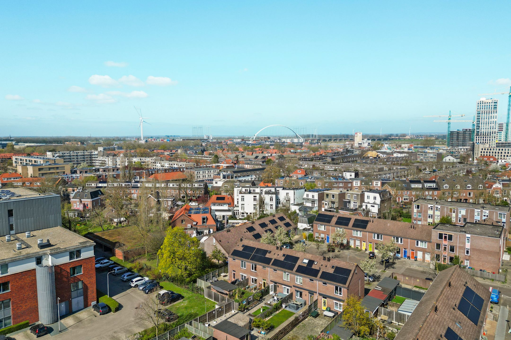 Photo 27 of Boomvalkstraat 8