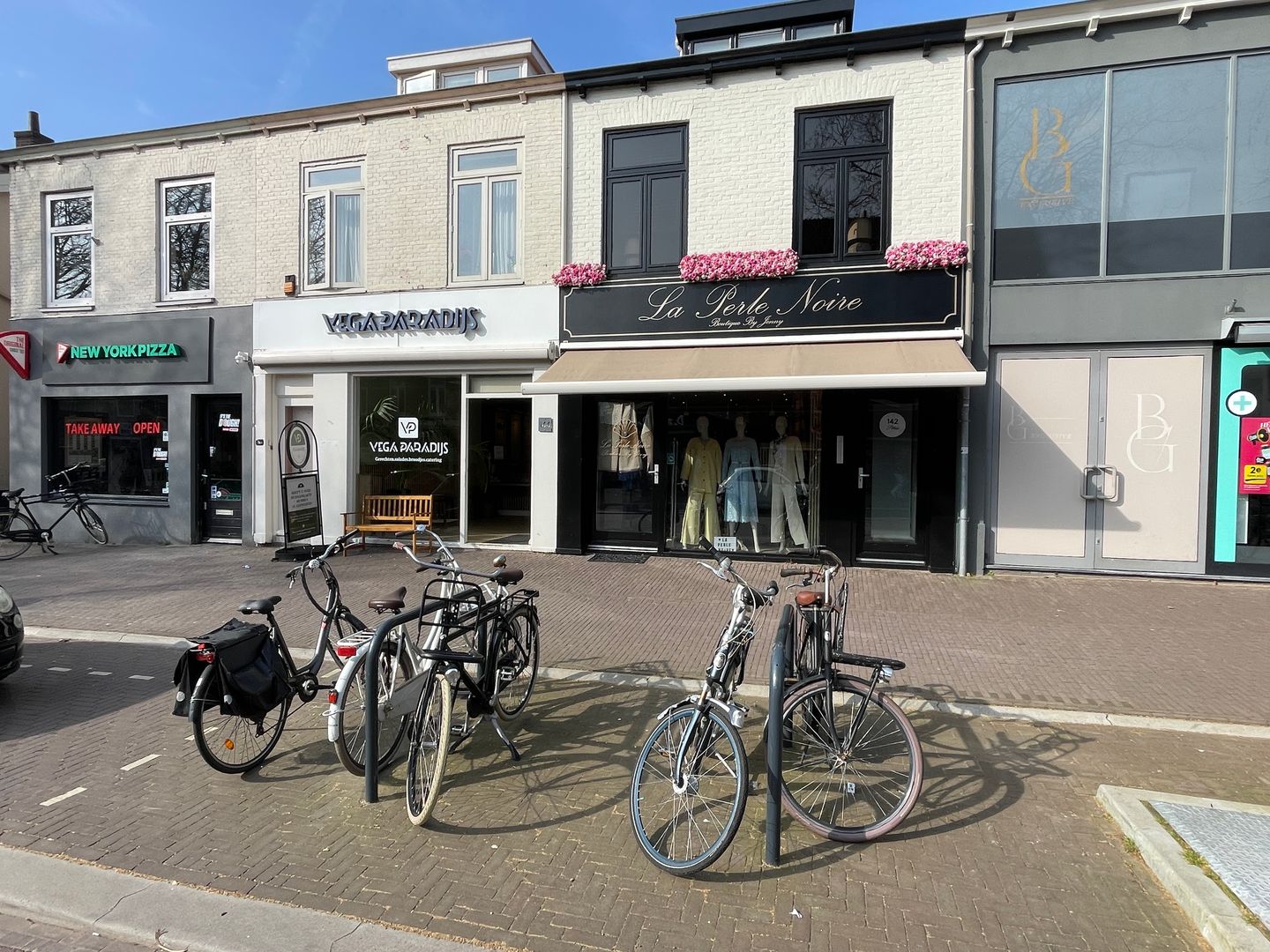 View photo 2 of Gijsbrecht van Amstelstraat 142