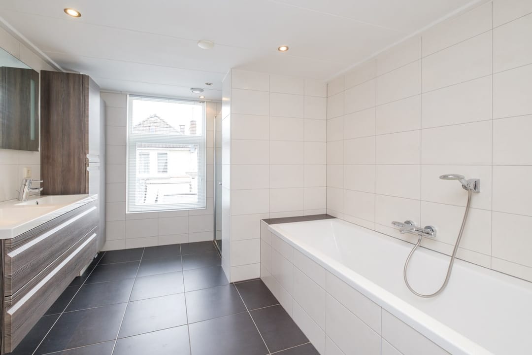 Foto 22 van Burg ten Veldestr 105