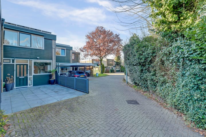 Photo 2 of Pijnboomhof 9