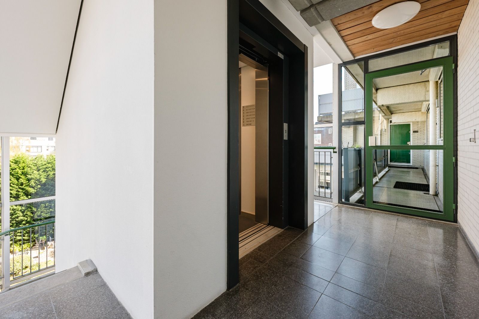 Foto 30 van Lijnbaansgracht 210-D