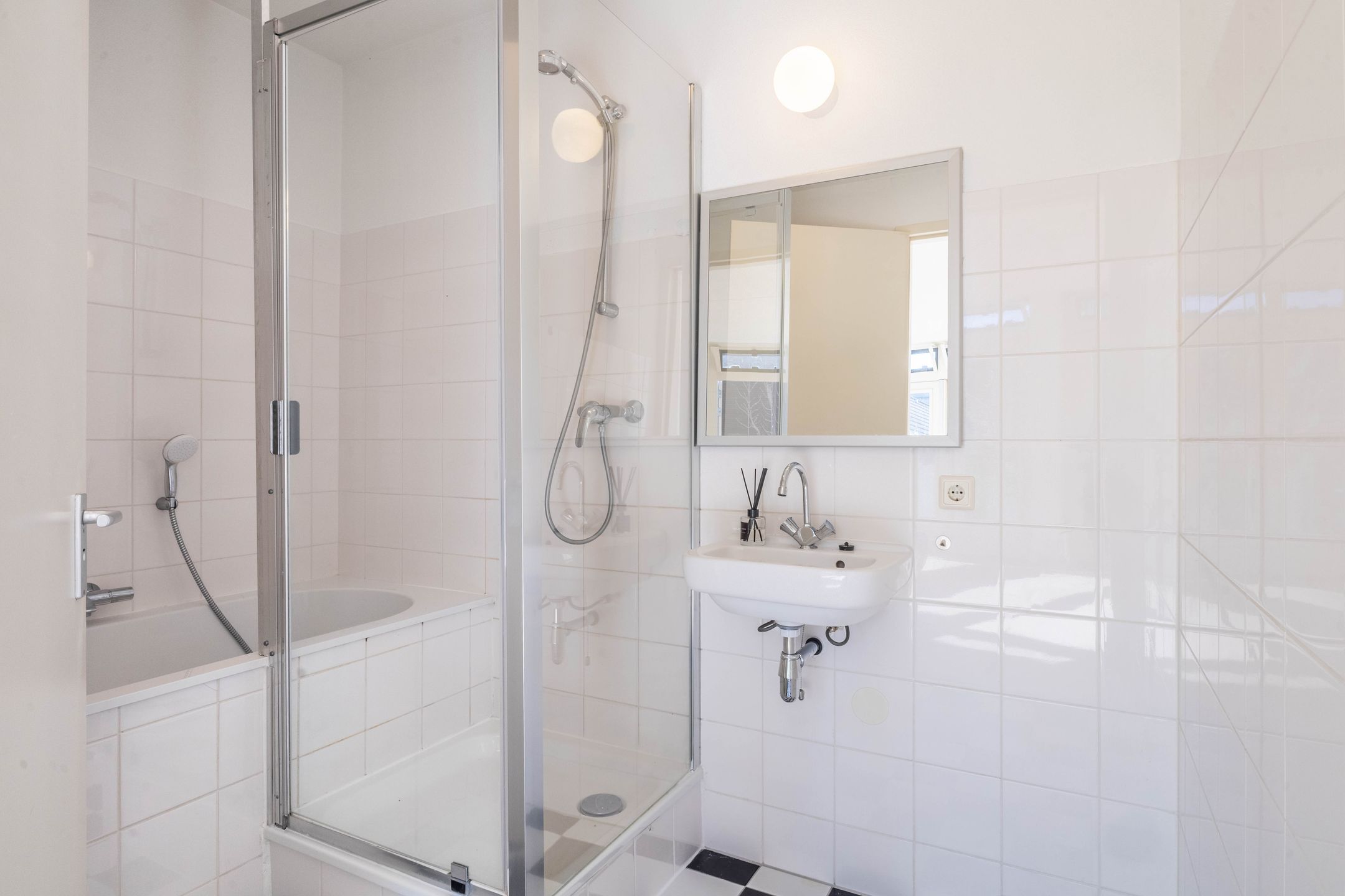 Foto 12 van Stationsweg 80-B