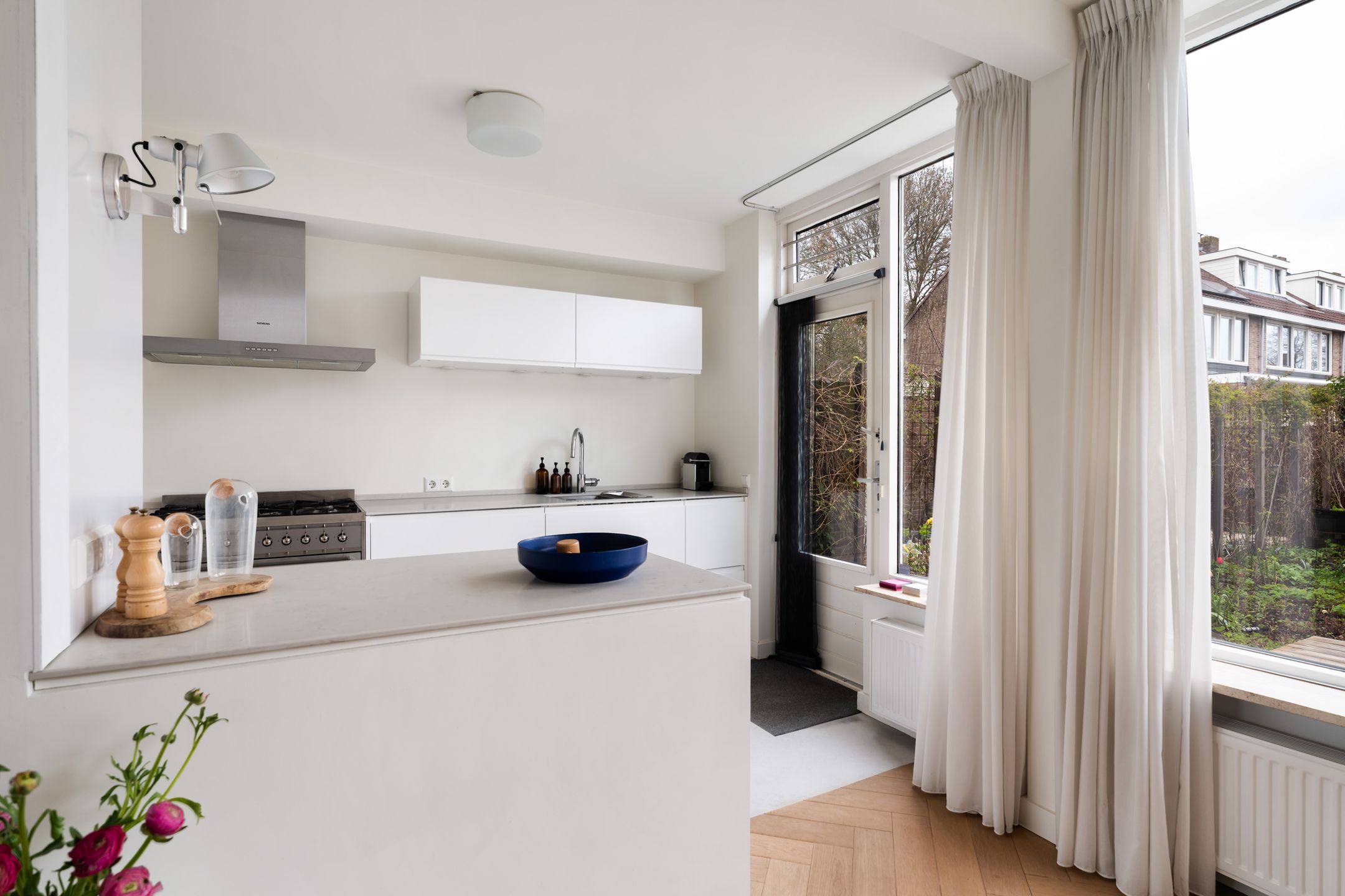 Foto 15 van Esdoornlaan 40