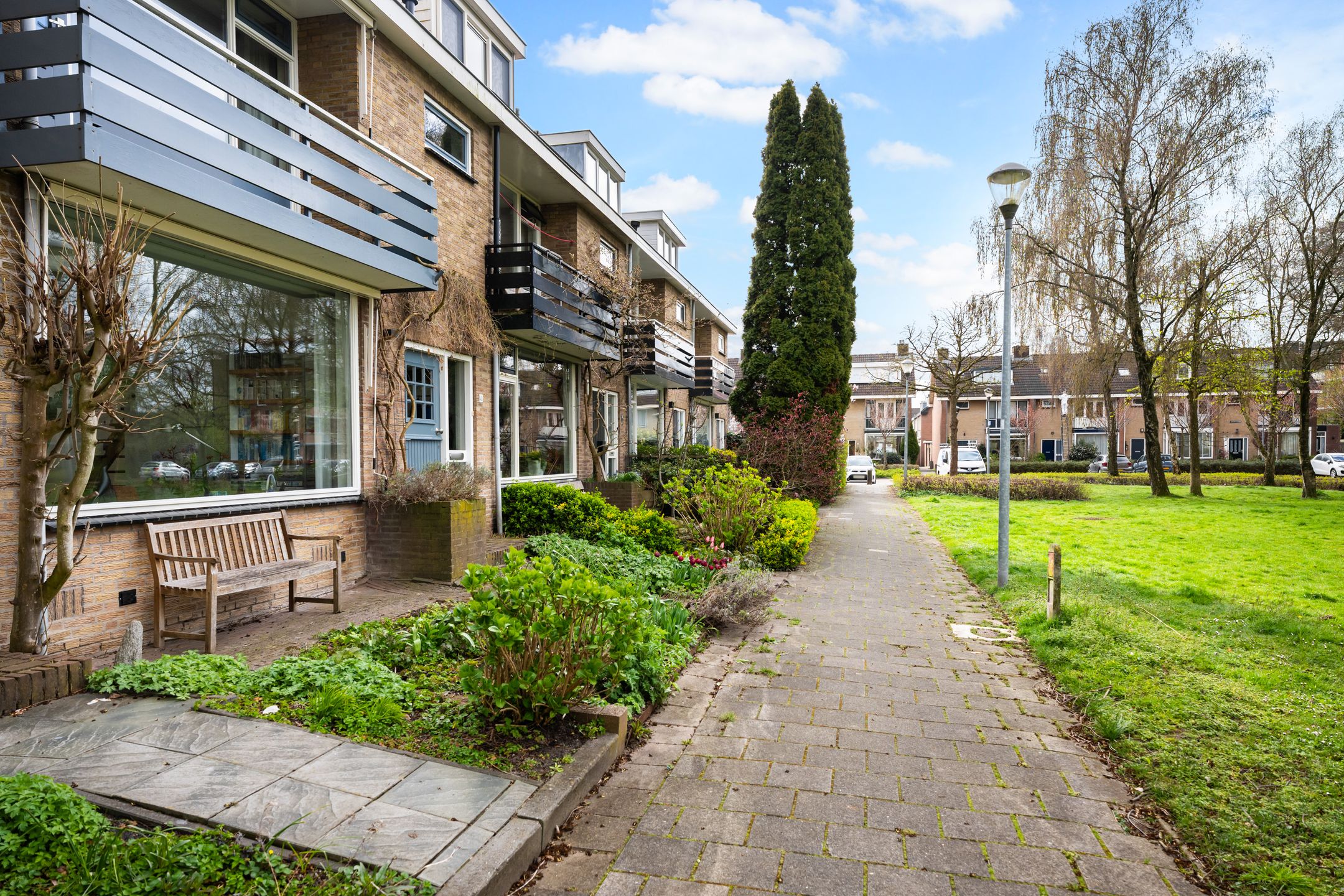 Foto 51 van Esdoornlaan 40