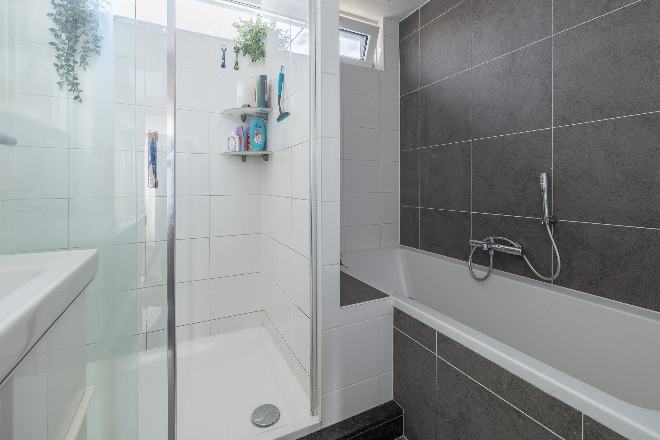 Foto 24 van Henri Dunantlaan 6