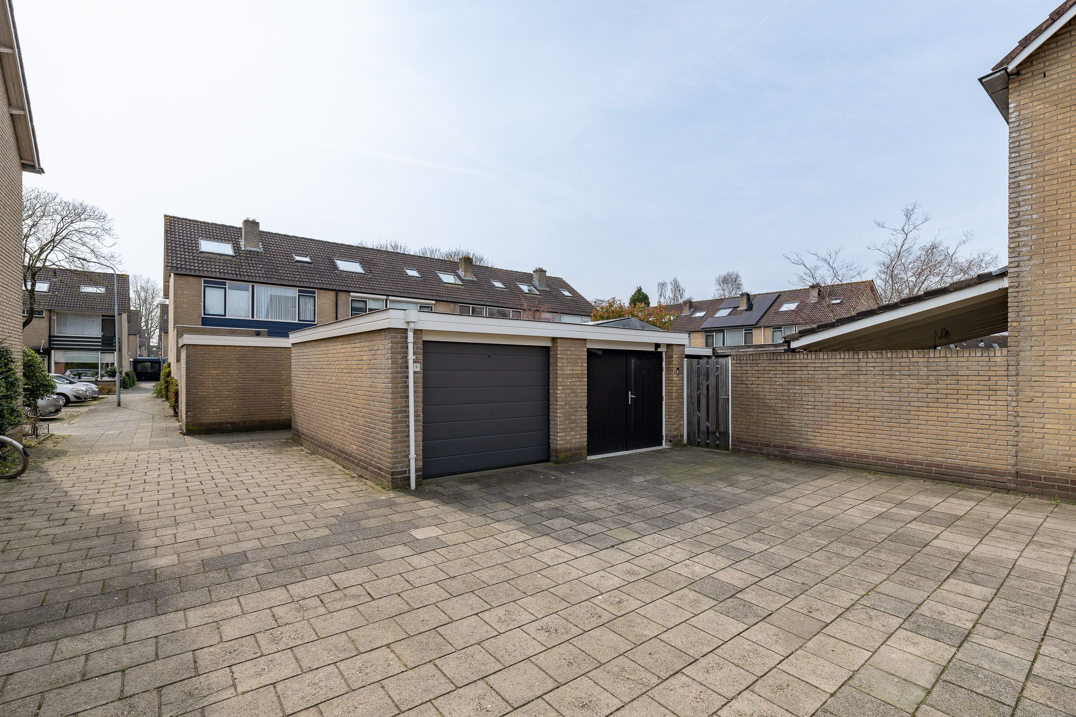 Foto 42 van Henri Dunantlaan 6