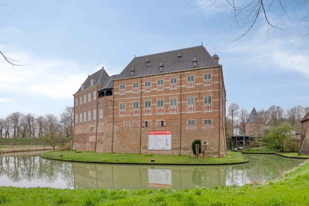 Photo 38 of Hofstraat 3